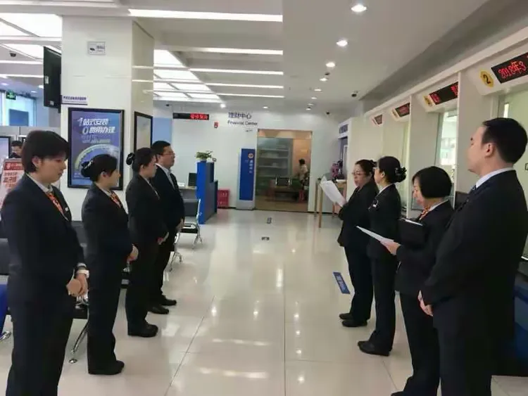 里昂内部会议纪要流出：转会期手感冰凉，中超使命明确，医务组通报恢复 -米兰娱乐